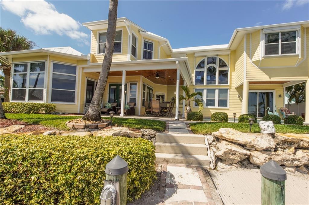 1290 Southwest Dyer Point Road Palm City, FL 34990 - Photo 7 of 81 Gallery Image 7