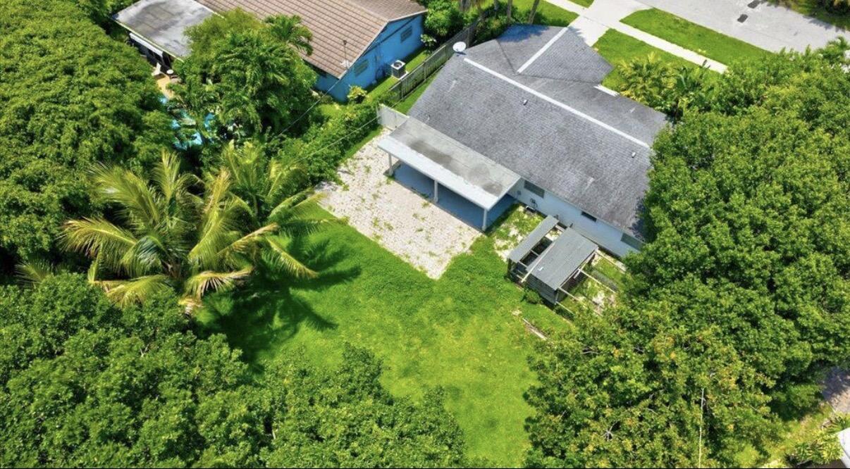 583 Northwest 12th Terrace Boca Raton, FL 33486 - Photo 7 of 25 IMG_0826