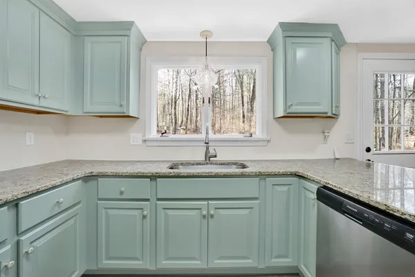 $399,000 | 3 Williston Drive, Ware, MA 01082