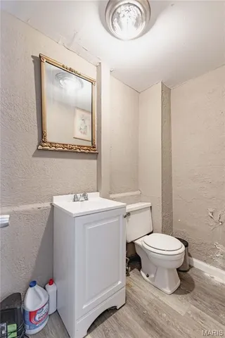 $215,000 | 5240 Louisiana Avenue, St. Louis, MO 63111