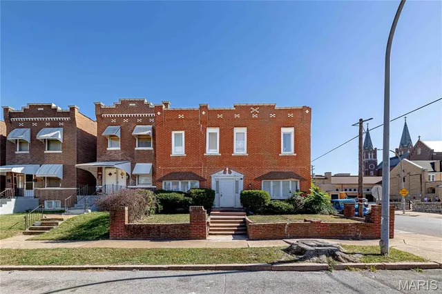 $215,000 | 5240 Louisiana Avenue, St. Louis, MO 63111