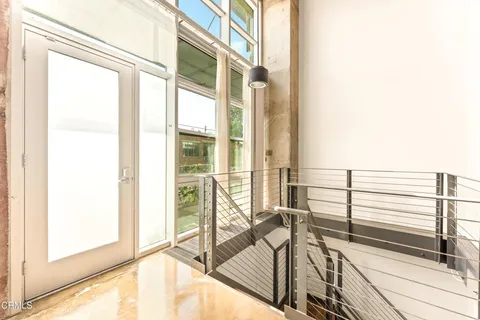 $1,299,000 | 530 South Hewitt Street, Unit 129, Los Angeles, CA 90013
