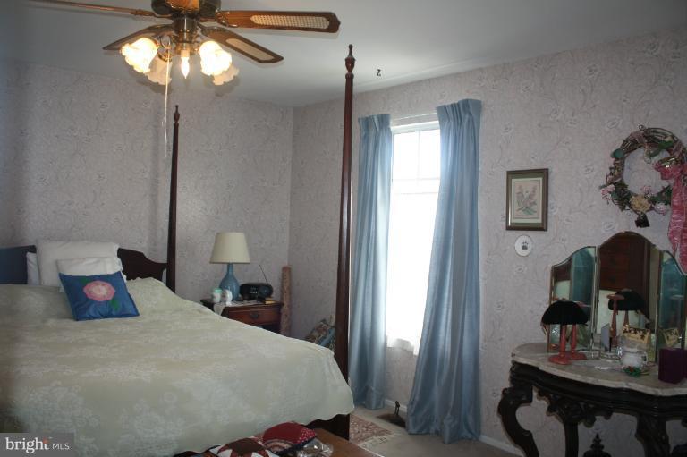 5940 Powell's Landing Road Burke, VA 22015 - Photo 15 of 22 Bedroom (Master)