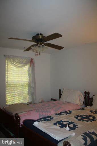 5940 Powell's Landing Road Burke, VA 22015 - Photo 21 of 22 Bedroom