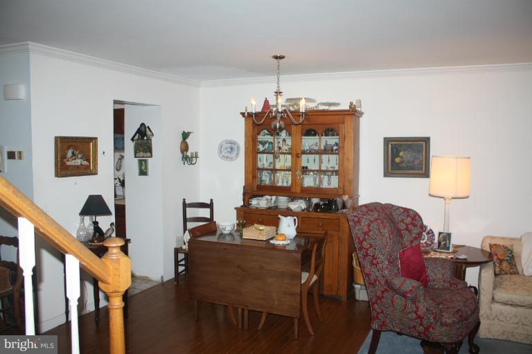 5940 Powell's Landing Road Burke, VA 22015 - Photo 4 of 22 Dining Room