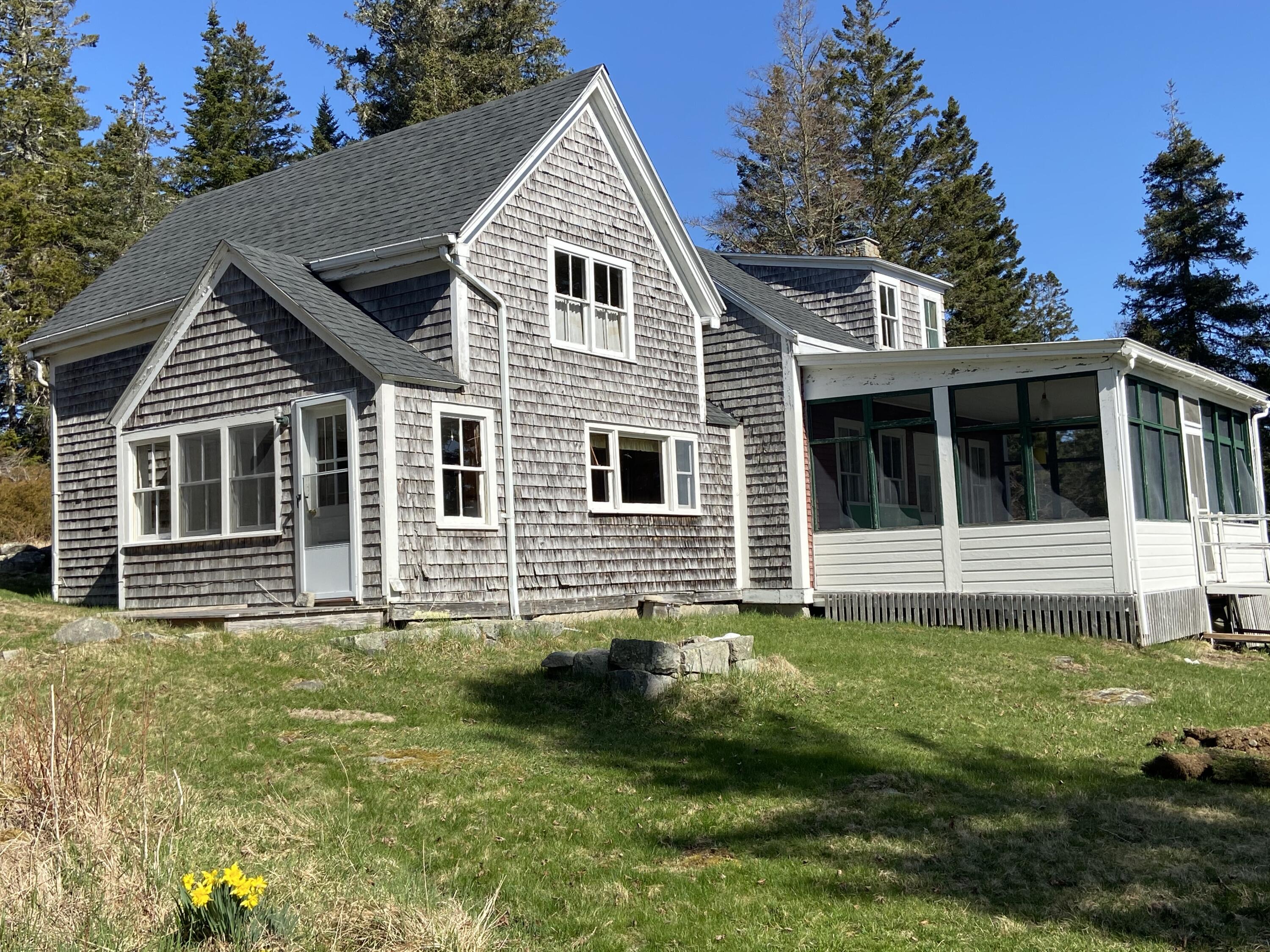 241 Pequot Road Vinalhaven, ME 04863 - Photo 7 of 28 IMG_2514