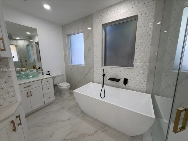 $5,850 | 364 Southwest 188th Avenue, Pembroke Pines, FL 33029