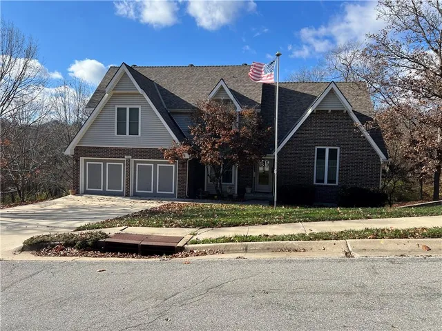 $425,000 | 1908 Canterbury Court, Leavenworth, KS 66048