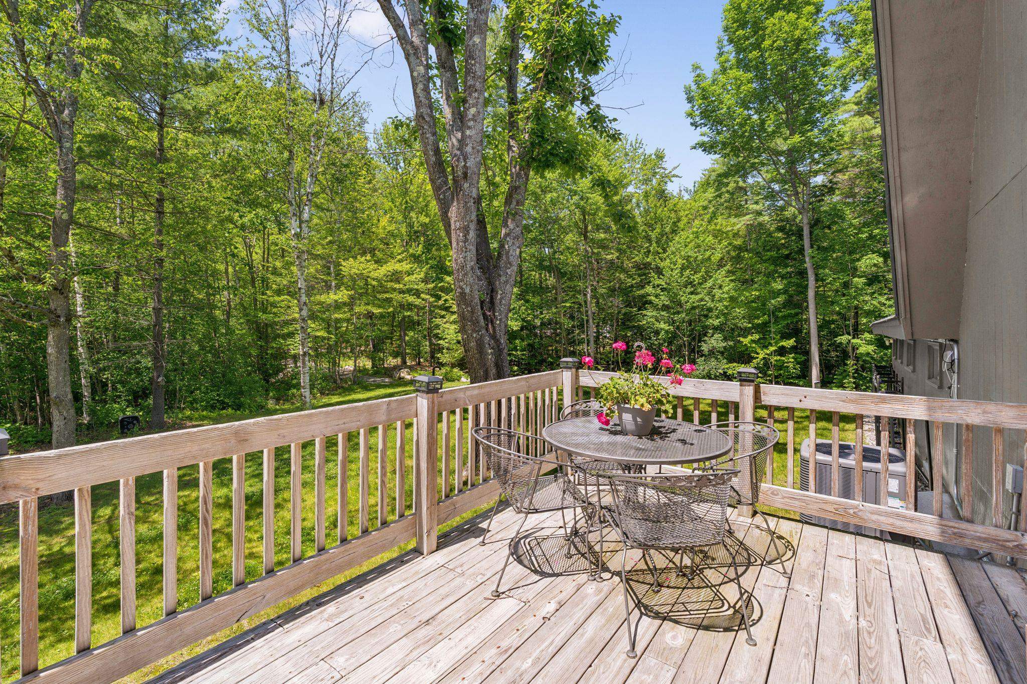 105 East Mountain Road Newport, NH 03773 - Photo 23 of 32