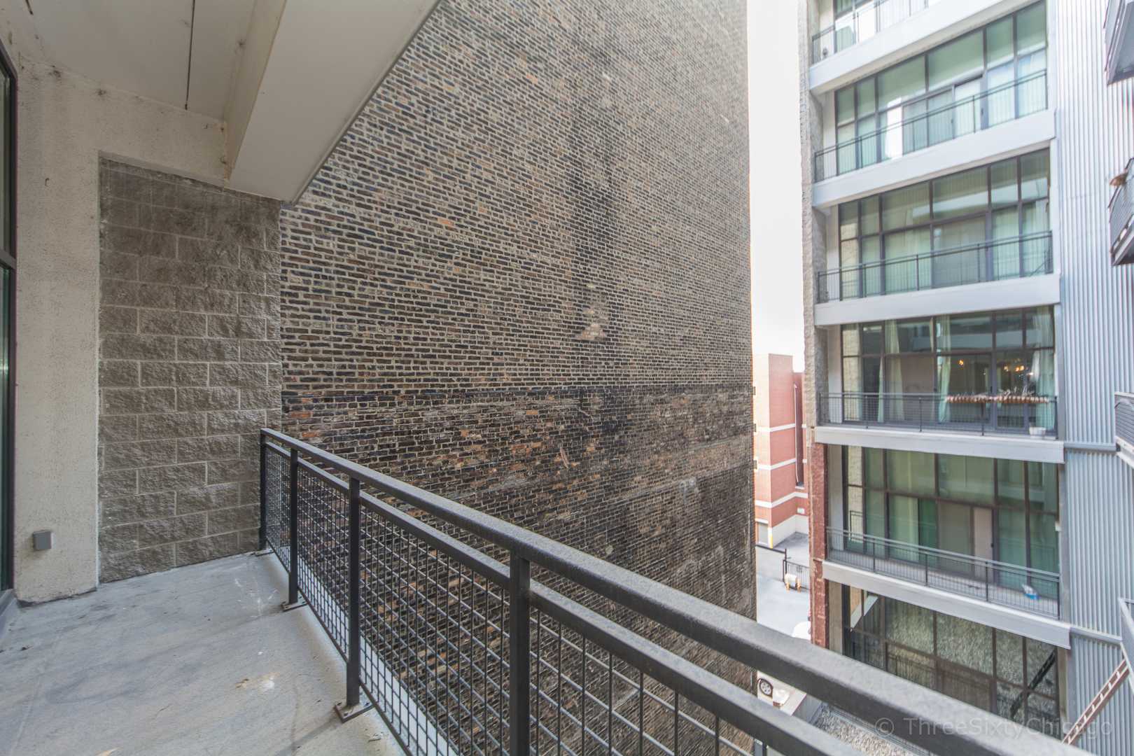 1224 West Van Buren Street, Unit 409 Chicago, IL 60607 - Photo 17 of 27