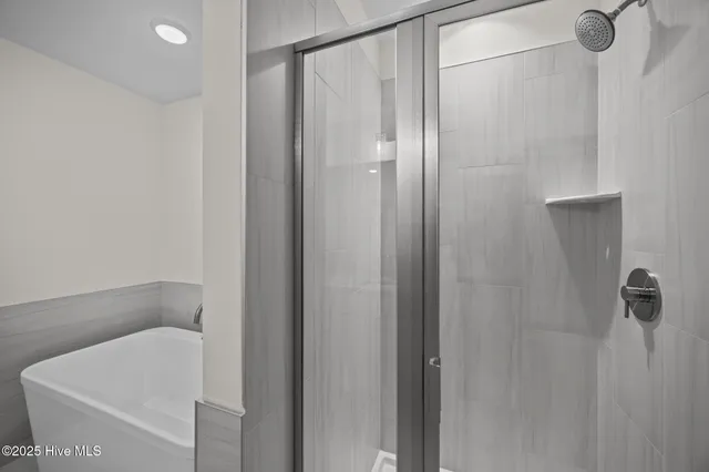 $275,000 | 2001 Newbury Way, Unit D, Greenville, NC 27834