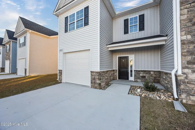 $275,000 | 2001 Newbury Way, Unit D, Greenville, NC 27834