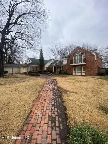 $615,000 | 2190 Old Highway 49, Clarksdale, MS 38614