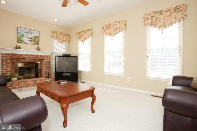 10378 Wetherburn Road Woodstock, MD 21163 - Photo 12 of 30 Family Room
