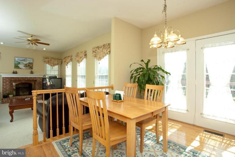 10378 Wetherburn Road Woodstock, MD 21163 - Photo 13 of 30 Breakfast Area