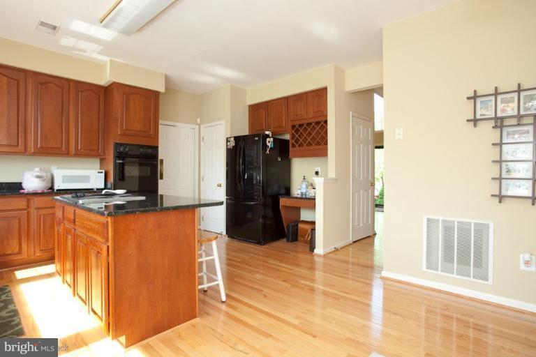 10378 Wetherburn Road Woodstock, MD 21163 - Photo 10 of 30 Kitchen #2