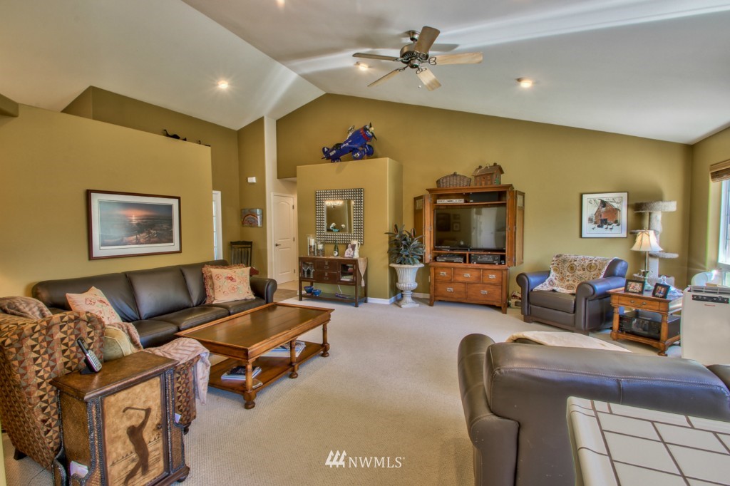 22808 Rallye Lane Sedro-Woolley, WA 98284 - Photo 8 of 24 Gallery Image 8