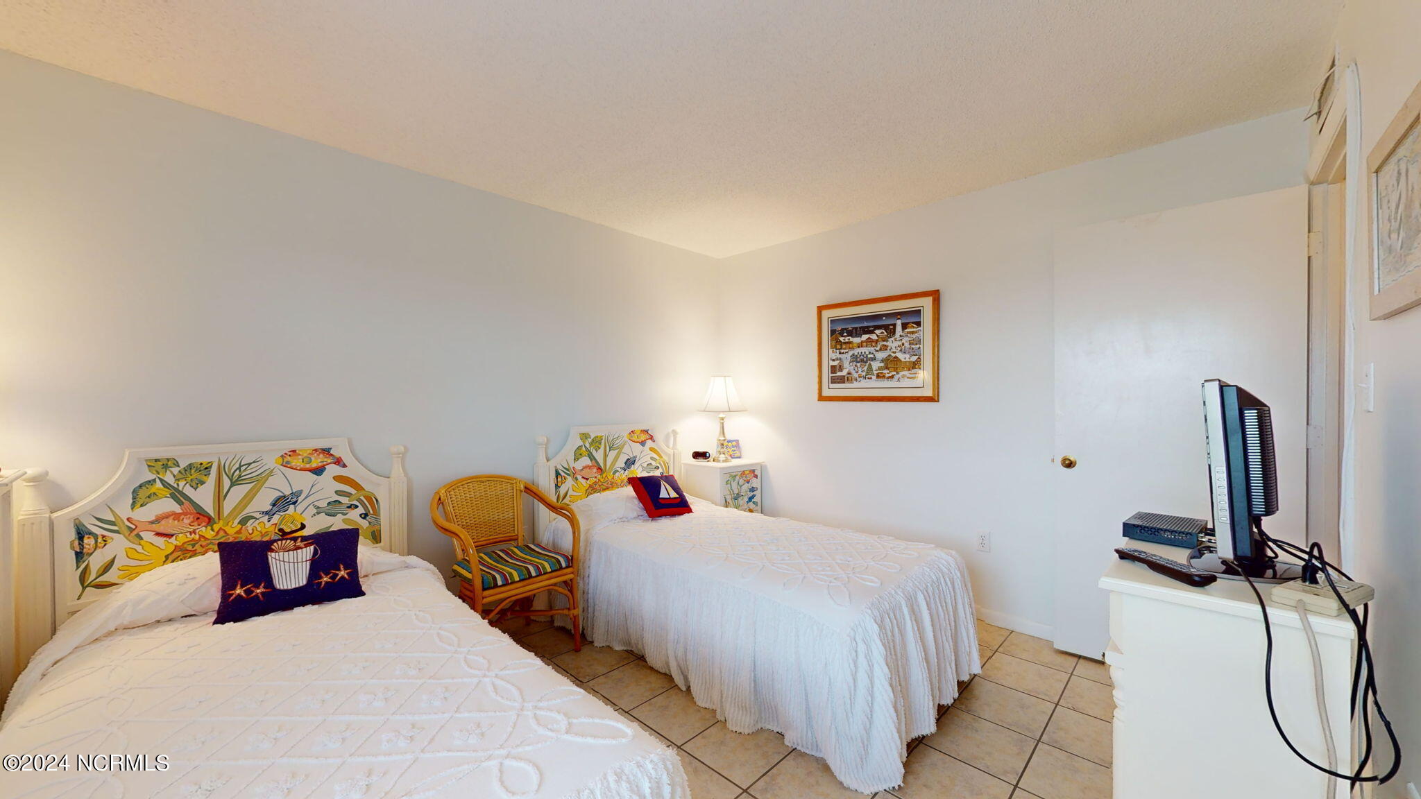 1505 Salter Path Road, Unit 428 Indian Beach, NC 28512 - Photo 24 of 48 25-web-or-mls-1505-Salter-Path-Rd-428-In