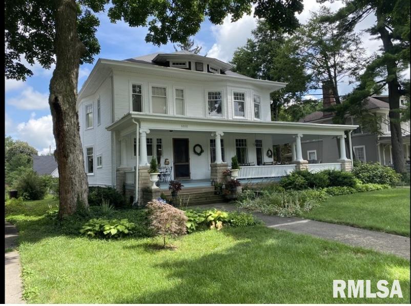 1200 West College Ave