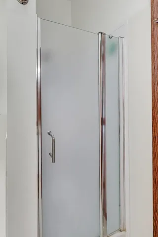 $369,000 | 2910 Bloomfield Drive, Joliet, IL 60436