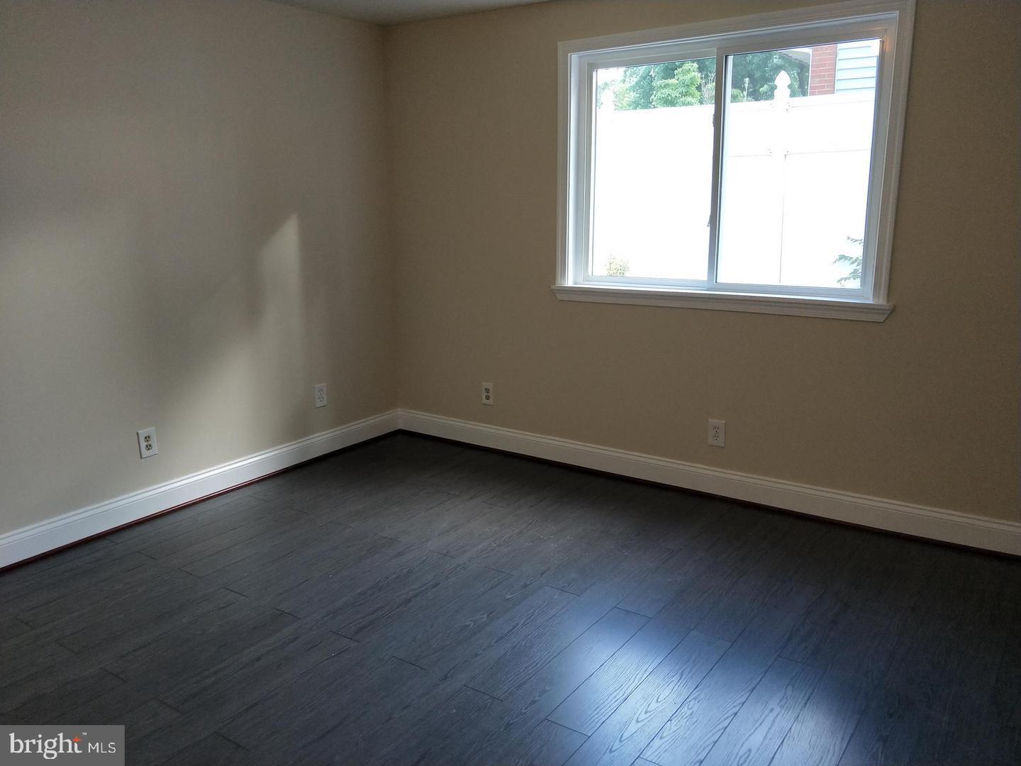 216 Carvel Road Pasadena, MD 21122 - Photo 22 of 38 Gallery Image 22