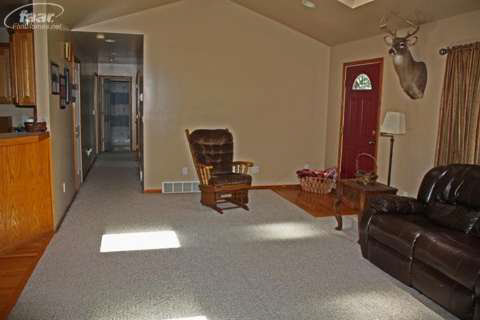 10447 Cole Road Durand, MI 48429 - Photo 4 of 23 20372612-3.JPG