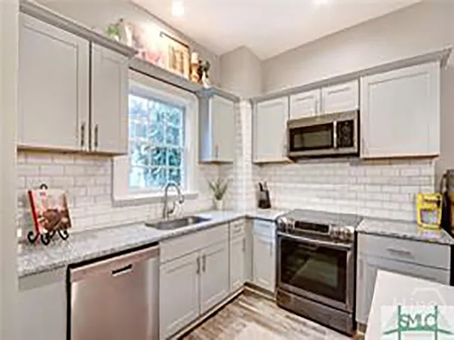 $2,500 | 514 East Anderson Street, Savannah, GA 31401