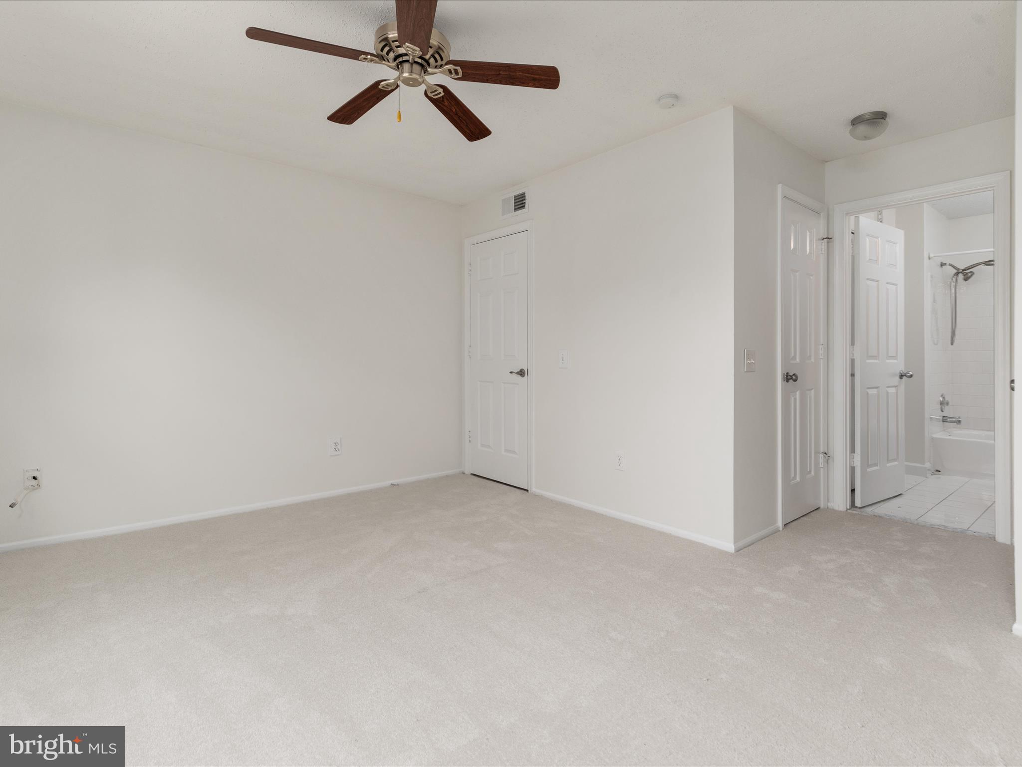 125 Fort Evans Road Southeast, Unit F Leesburg, VA 20175 - Photo 13 of 19 BY1A1775_125 Fort Evans Rd SE - Absolute Altitude