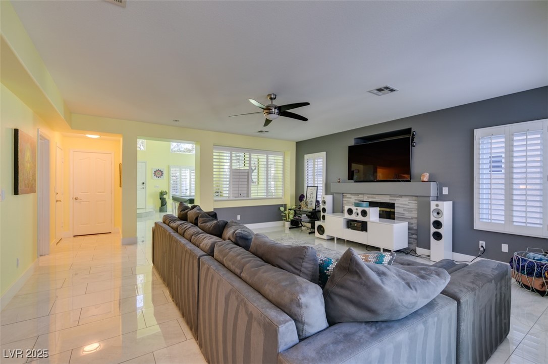 8 Rising Sun Court Henderson, NV 89074 - Photo 18 of 51