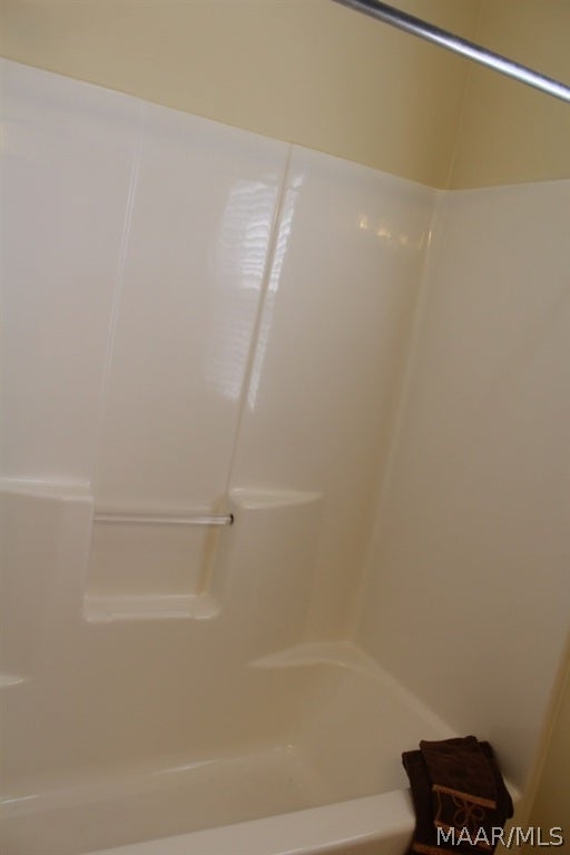 126 Autumn Way Enterprise, AL 36330 - Photo 15 of 36 Gallery Image 15