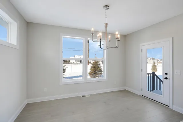 $4,000 | 10274 Arrowwood Path, Woodbury, MN 55129