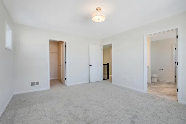 $4,000 | 10274 Arrowwood Path, Woodbury, MN 55129