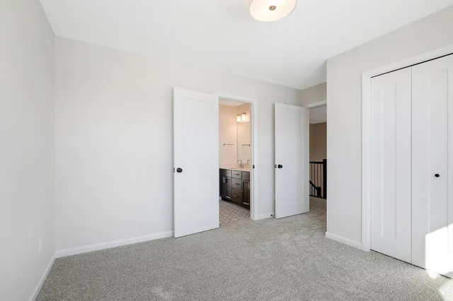 $4,000 | 10274 Arrowwood Path, Woodbury, MN 55129