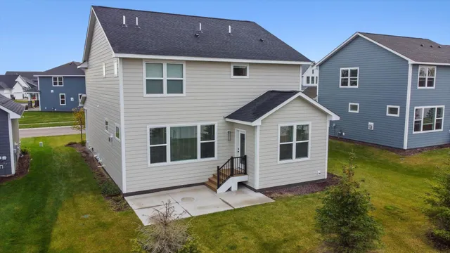 $4,000 | 10274 Arrowwood Path, Woodbury, MN 55129