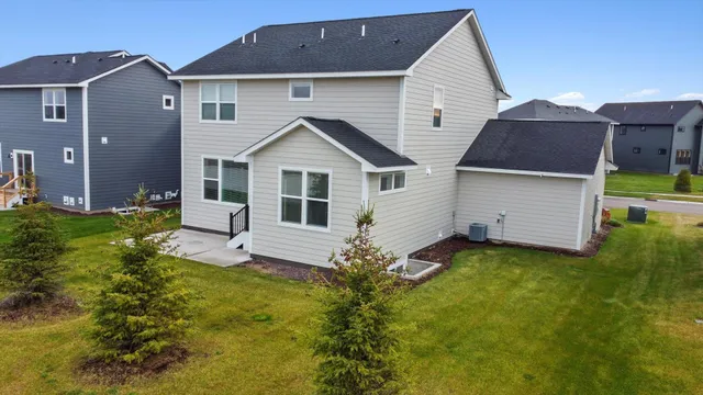 $4,000 | 10274 Arrowwood Path, Woodbury, MN 55129