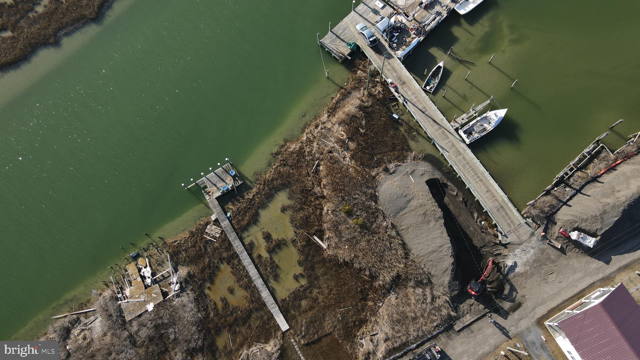 3336 Marsh Road Ewell, MD 21824 - Photo 24 of 42 view of a livingroom with furniture