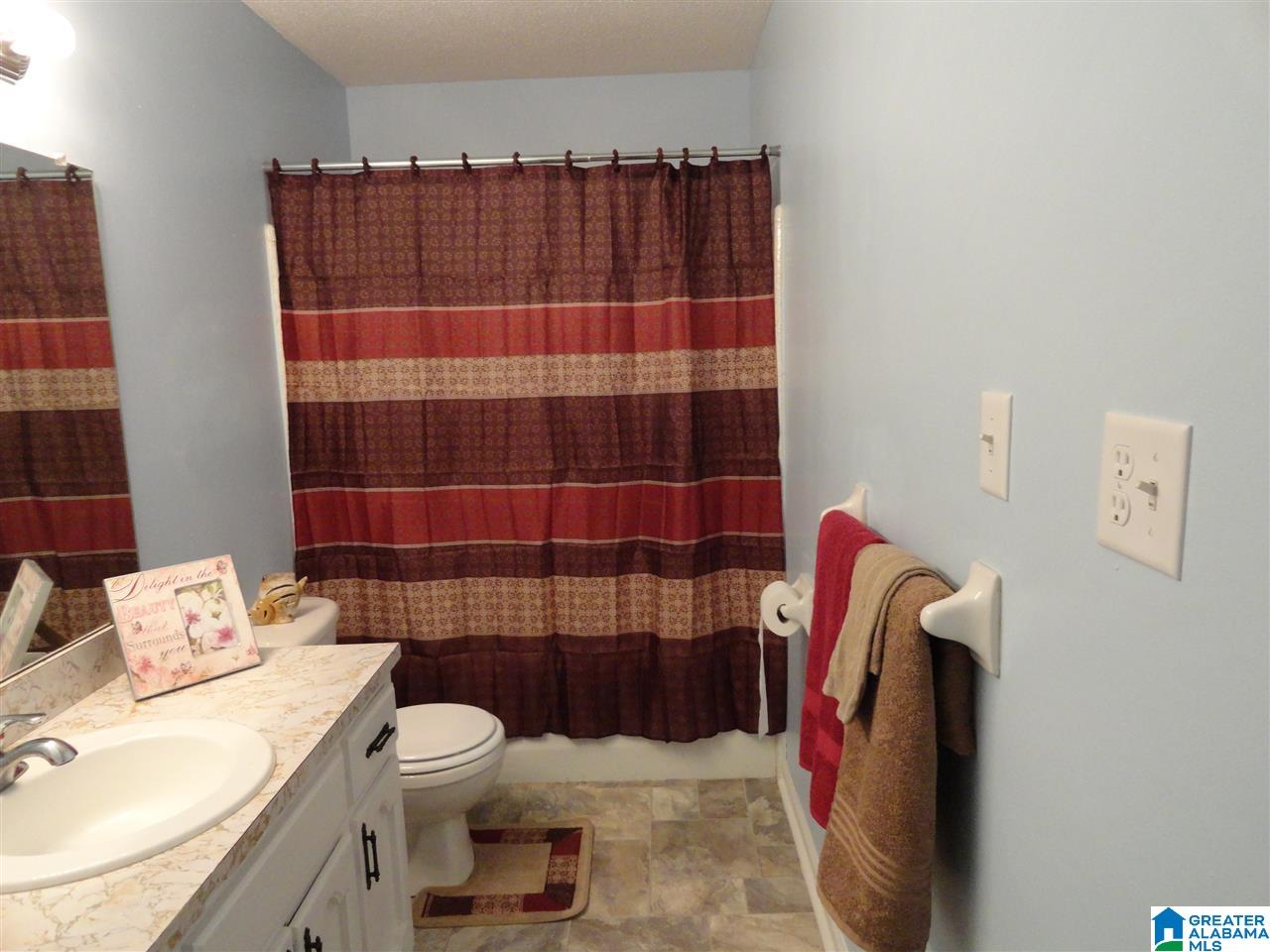 5013 Ellen Lane Adamsville, AL 35005 - Photo 11 of 33
