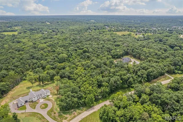 $580,000 | Lot 3 West Arrowhead Lake Drive, Columbia, MO 65203