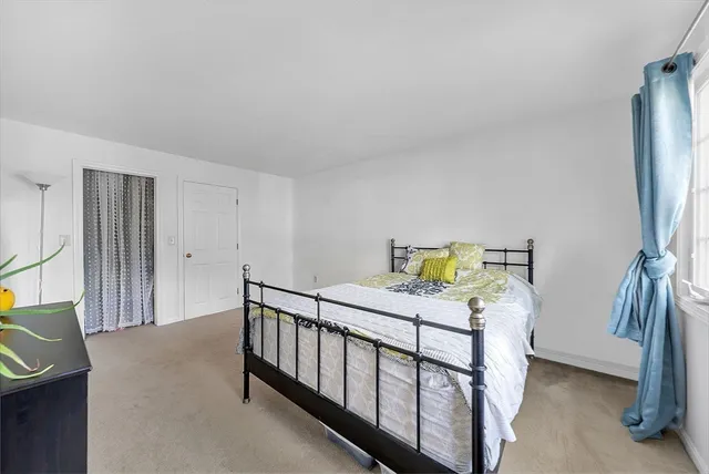 $589,000 | 5 Weybridge Lane, Unit 5, Hopkinton, MA 01748