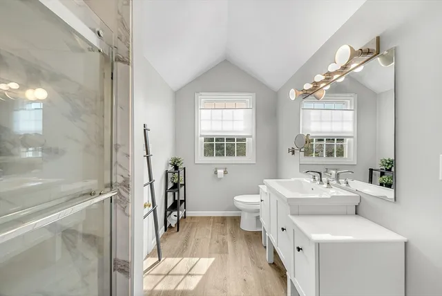 $589,000 | 5 Weybridge Lane, Unit 5, Hopkinton, MA 01748