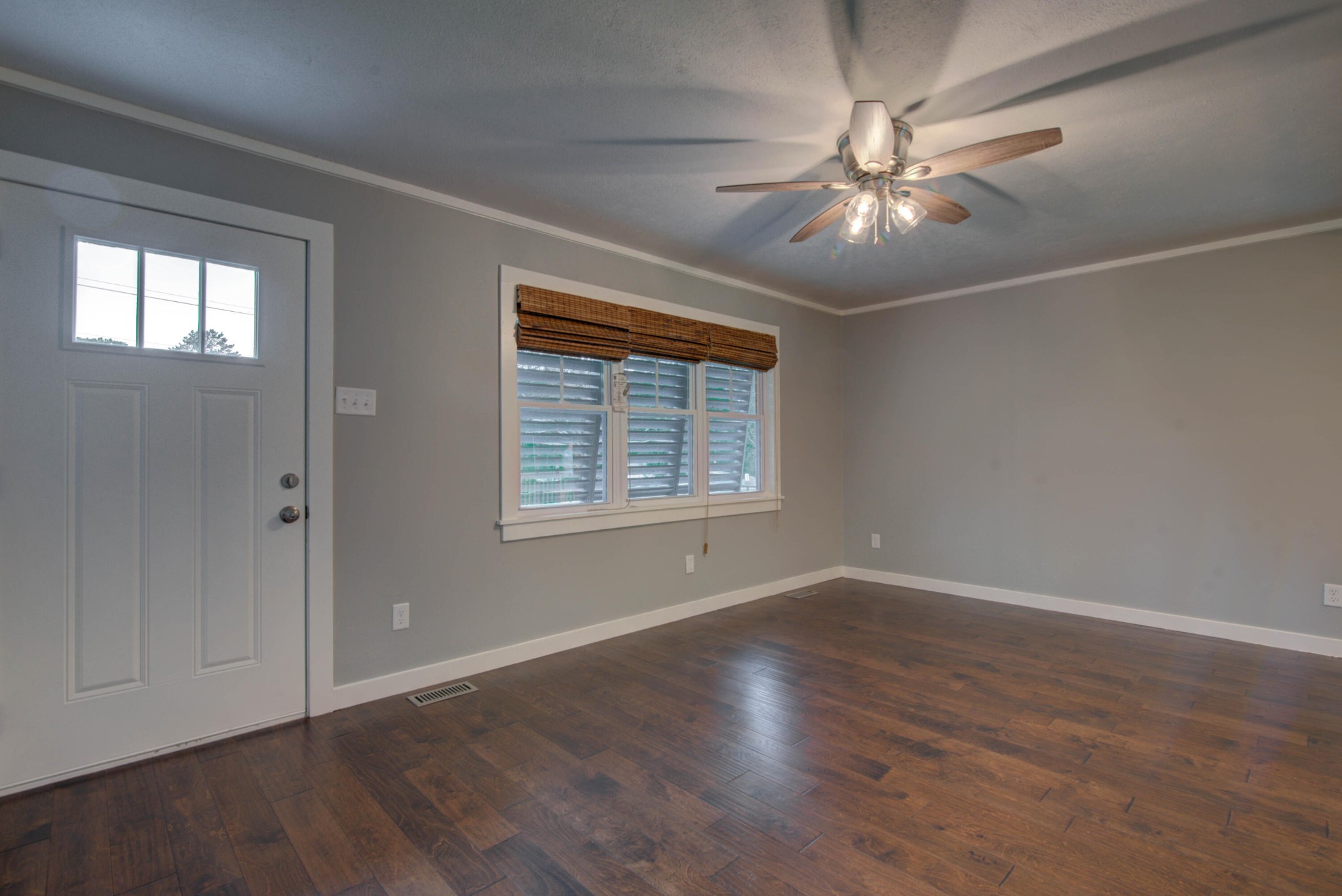7316 Washington Pike Corryton, TN 37721 - Photo 8 of 23 Gallery Image 8
