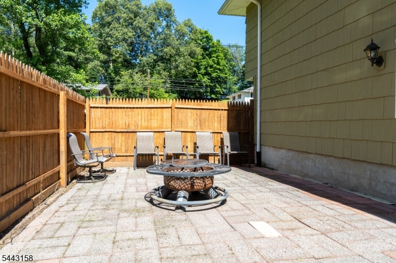 102 Andover Sparta Road Newton, NJ 07860 - Photo 8 of 30