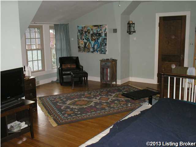 410 Iola Road Louisville, KY 40207 - Photo 14 of 34 Additional Photo