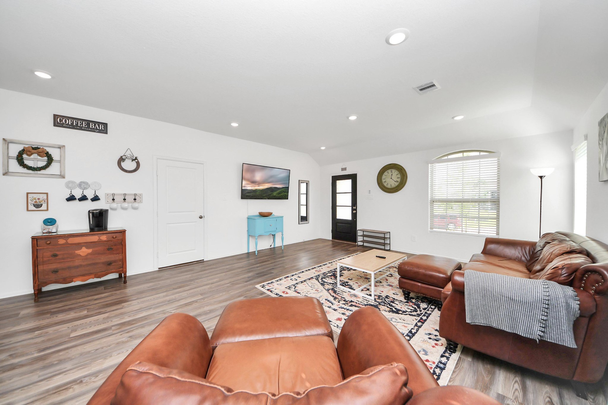 2947 Palominos Way Conroe, TX 77301 - Photo 14 of 47