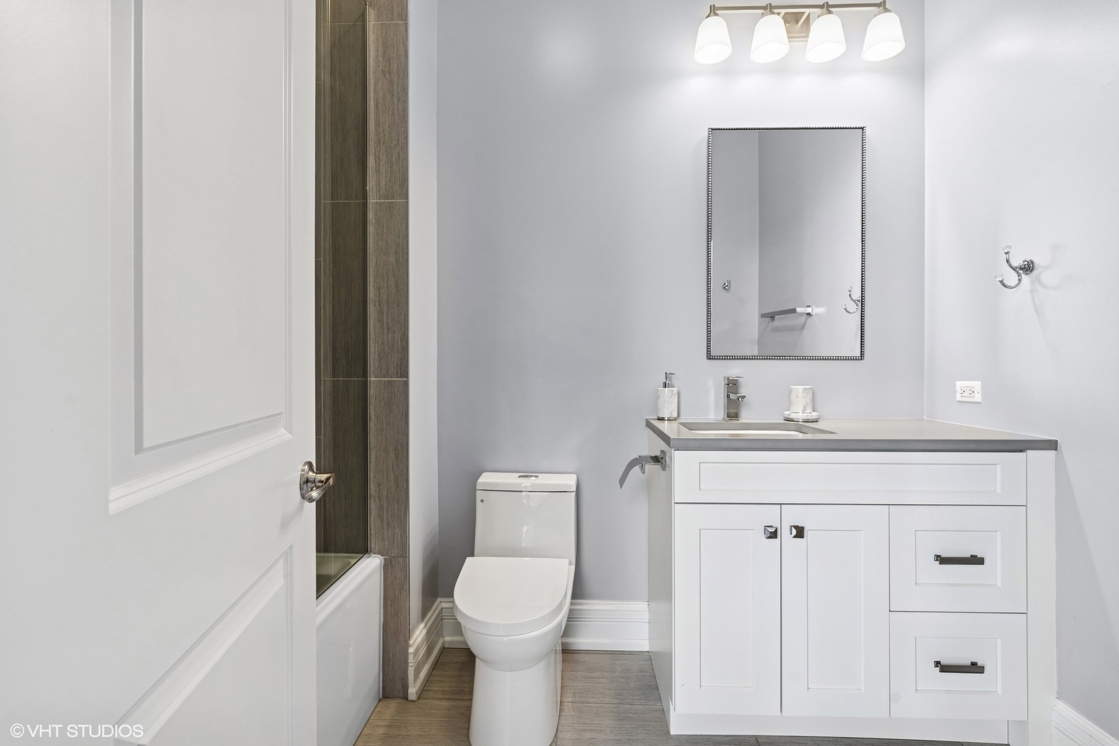 20 North Loomis Street, Unit A Chicago, IL 60607 - Photo 25 of 47