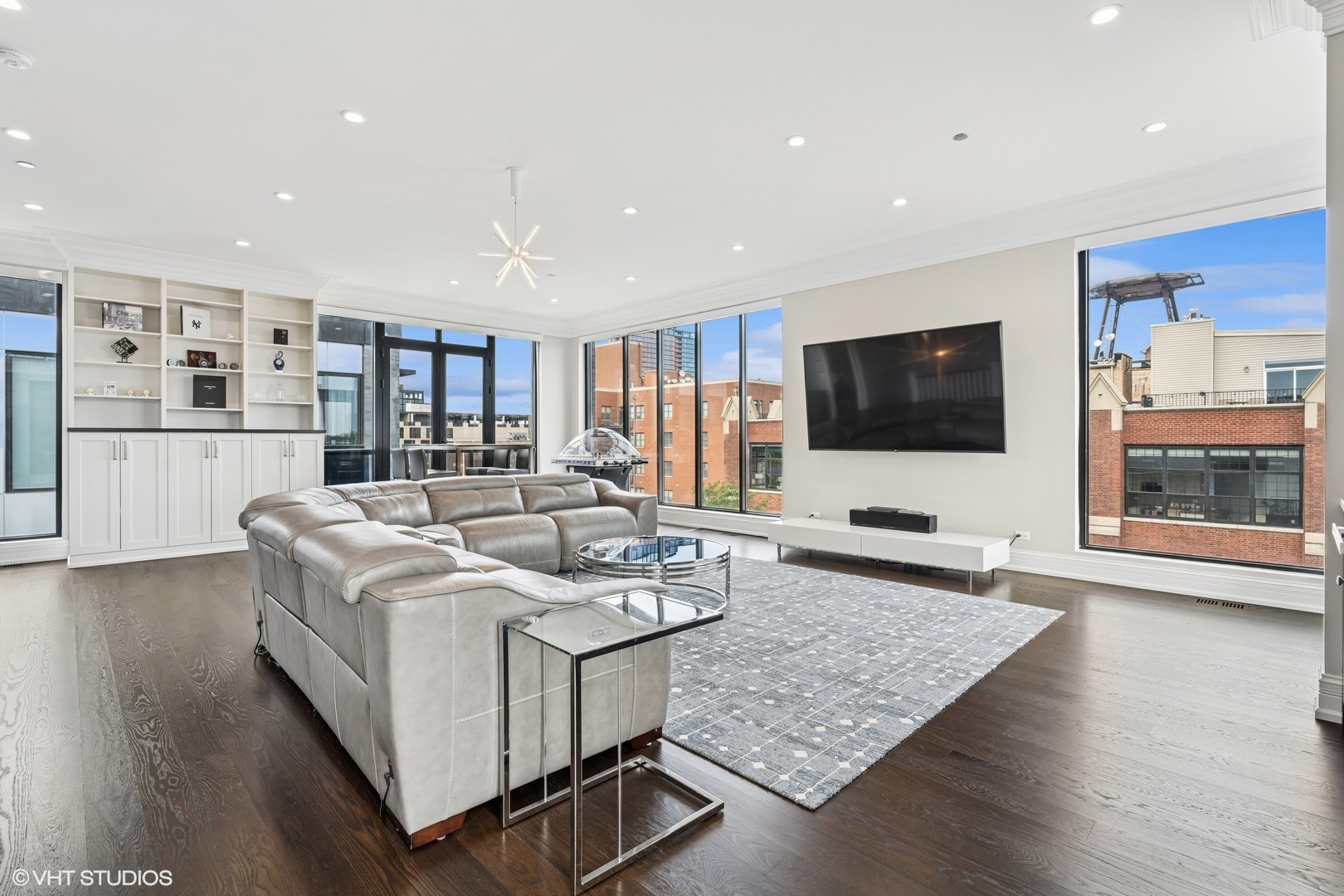 20 North Loomis Street, Unit A Chicago, IL 60607 - Photo 32 of 47