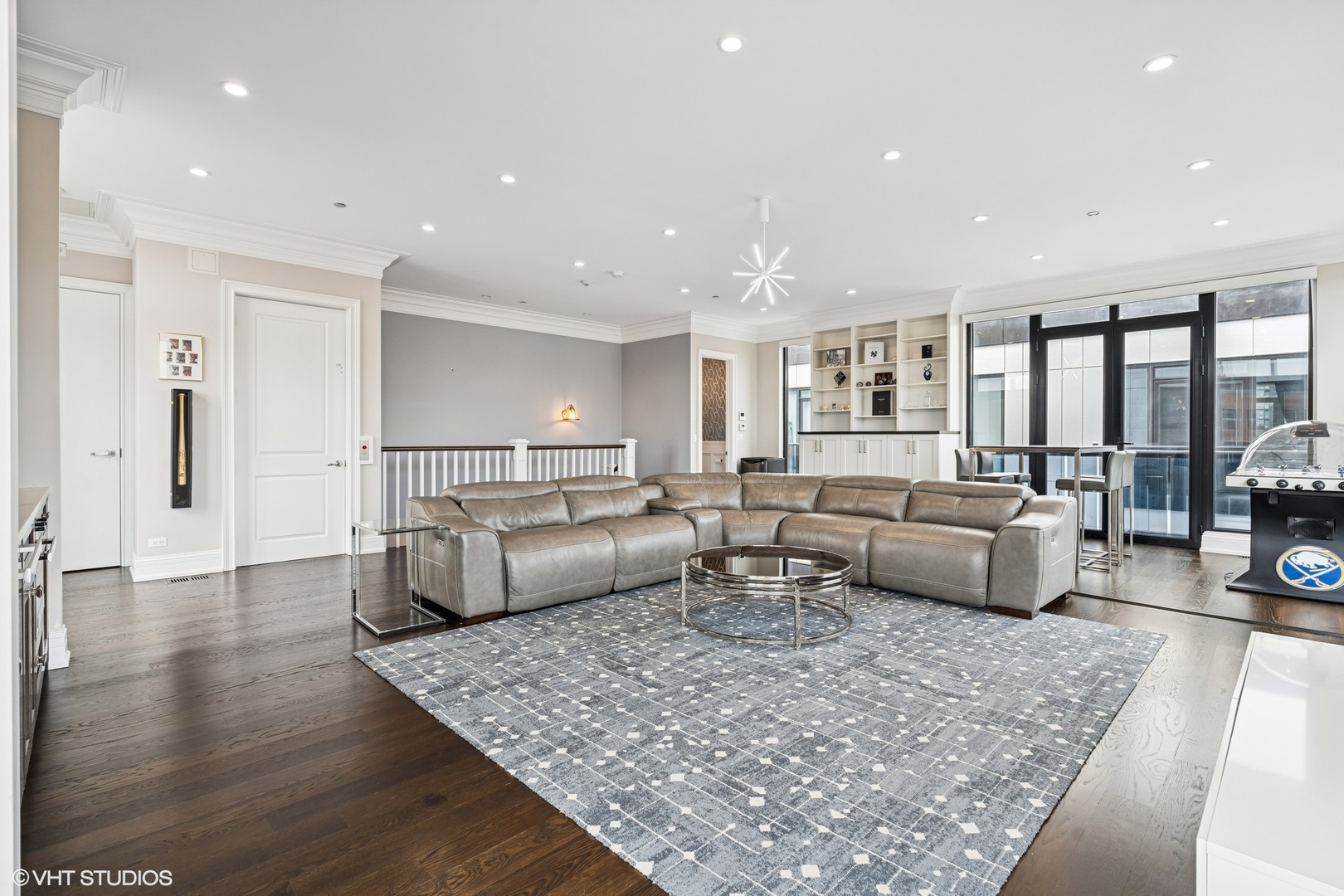 20 North Loomis Street, Unit A Chicago, IL 60607 - Photo 34 of 47