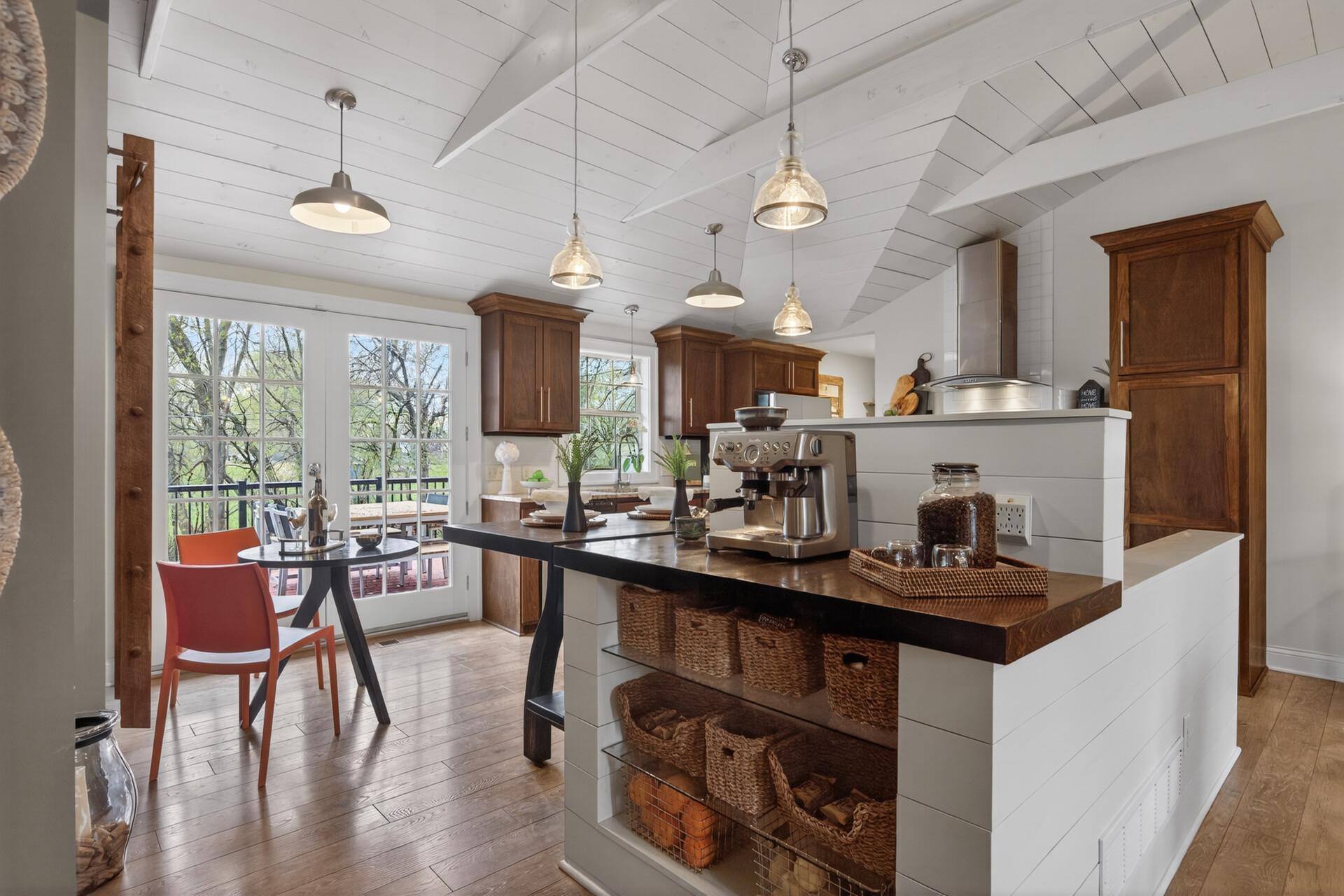 5330 Manitou Road Tonka Bay, MN 55331 - Photo 4 of 71