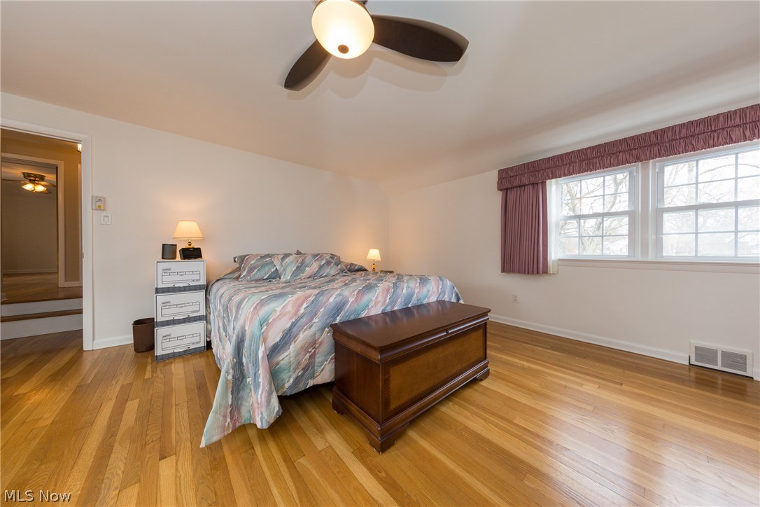 3716 Stoneleigh Road Cleveland Heights, OH 44121 - Photo 15 of 34