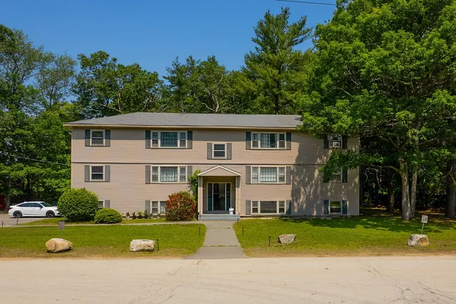 $4,600,000 | 4 Shady Lane, Plaistow, NH 03865